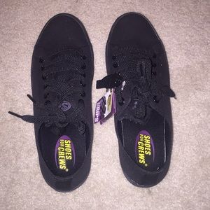 Anti slip shoes for work